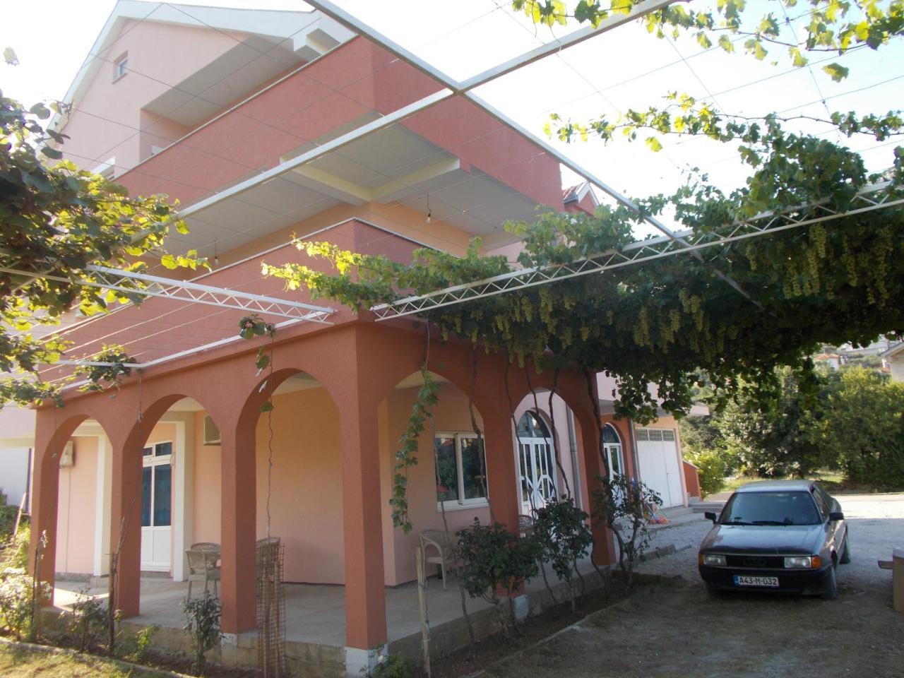 Apartmani Slado Trebinje Exteriör bild